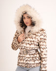 Visone con cappuccio ally plin