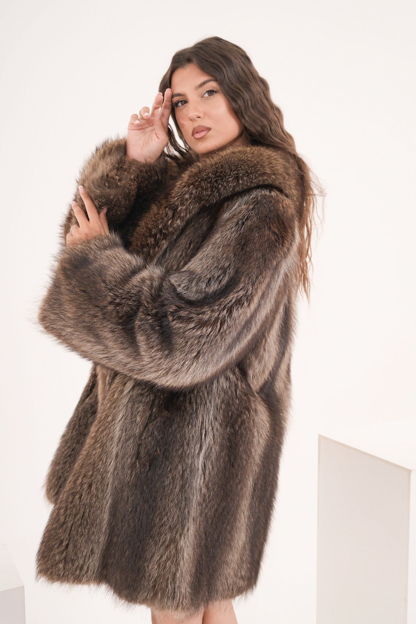 Marmotta Greta icon gold vibe