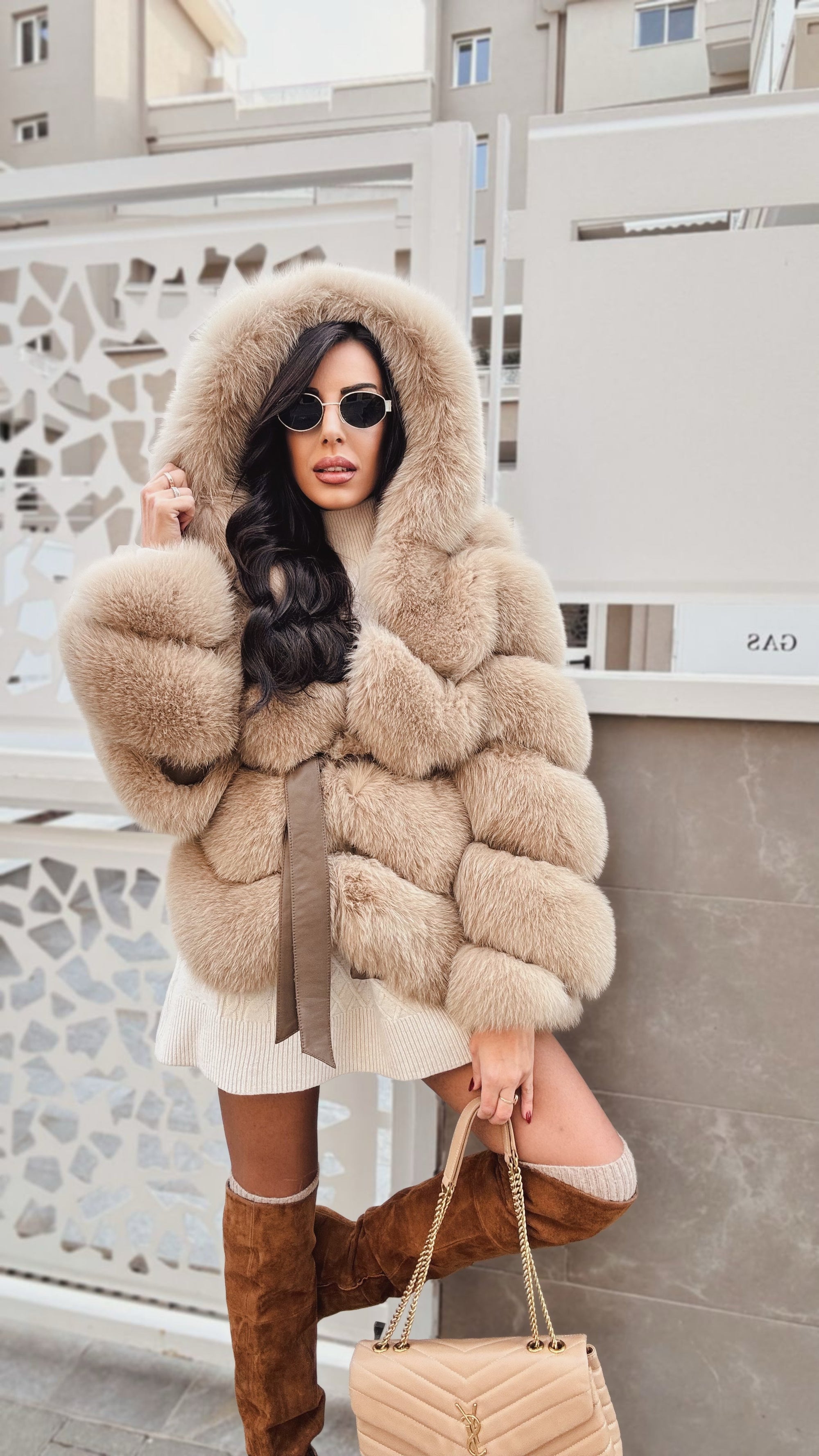 Volpe Peony Nude fox luxury