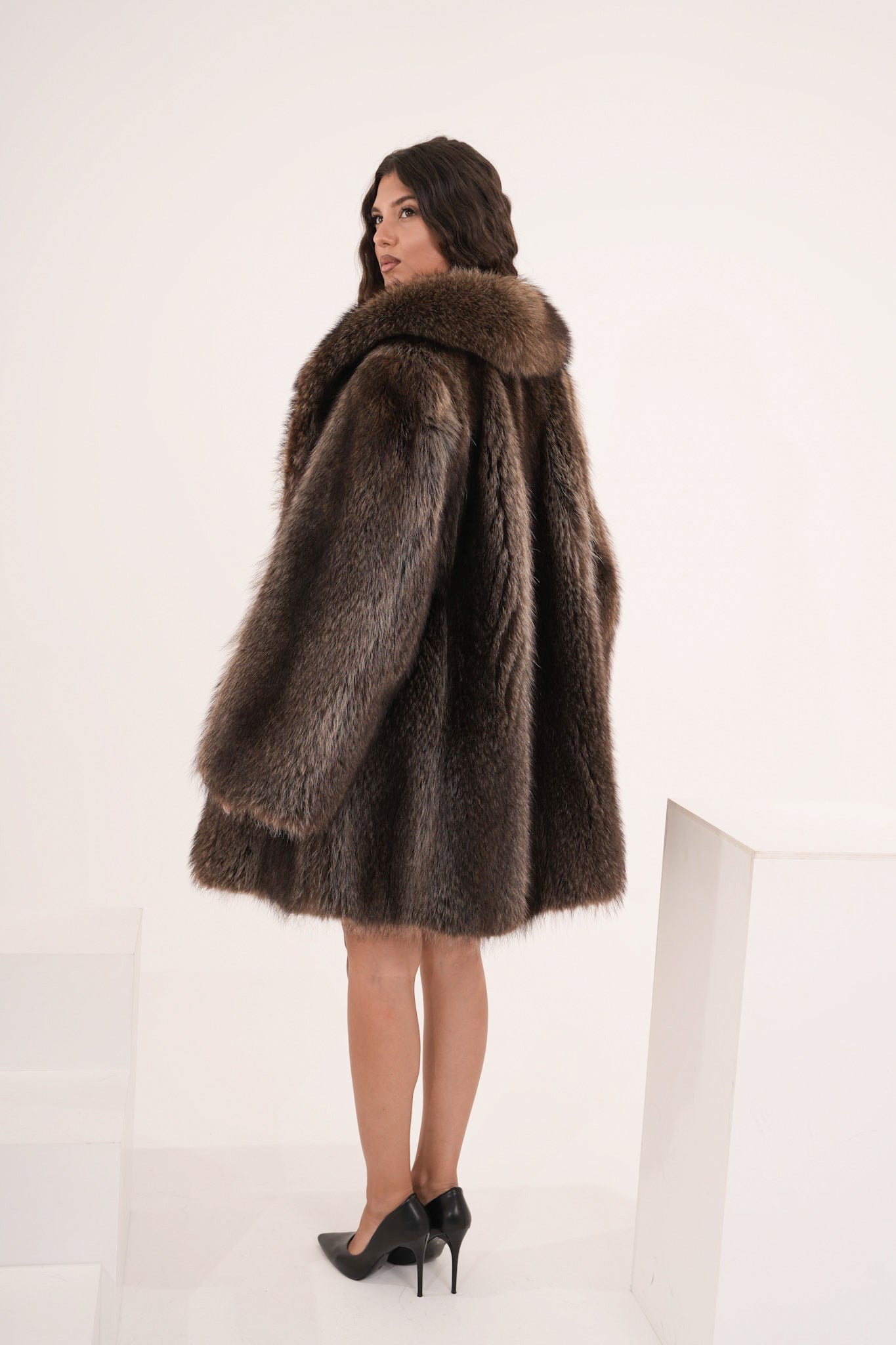 Marmotta Greta icon gold vibe