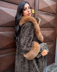 Astrakan  con bordatura in volpe amelie