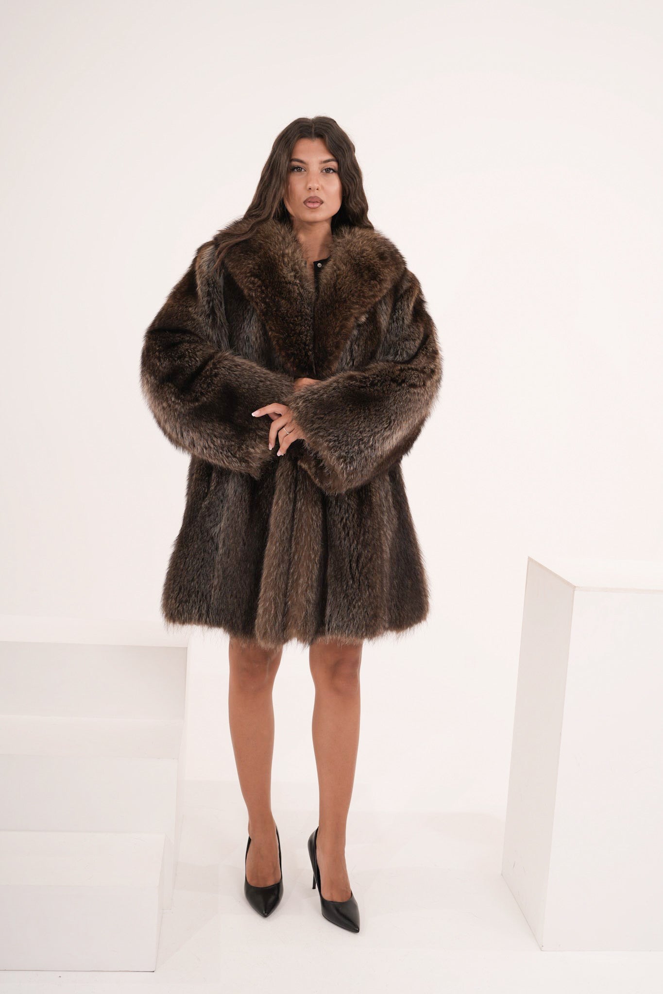 Marmotta Greta icon gold vibe