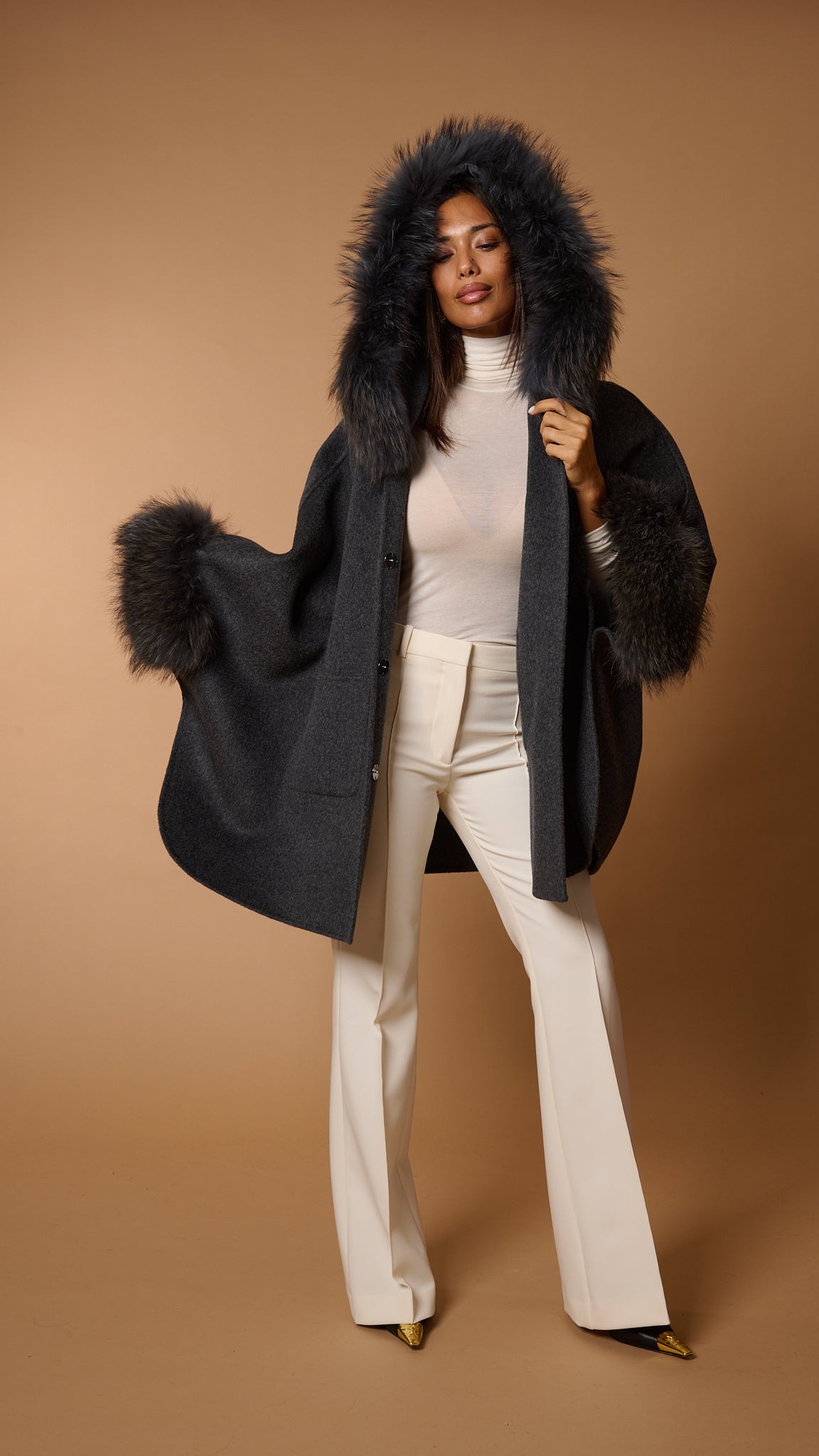DIVA LUXURY CAPE grey