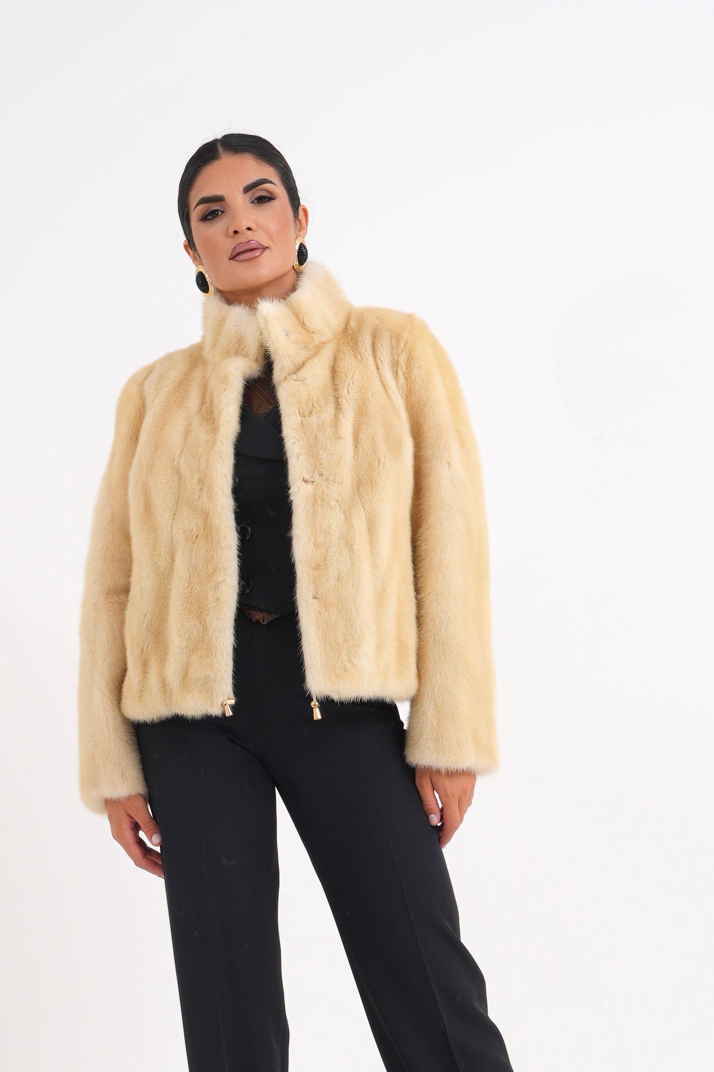 Iconic 2.0 bianco collo pistagnina