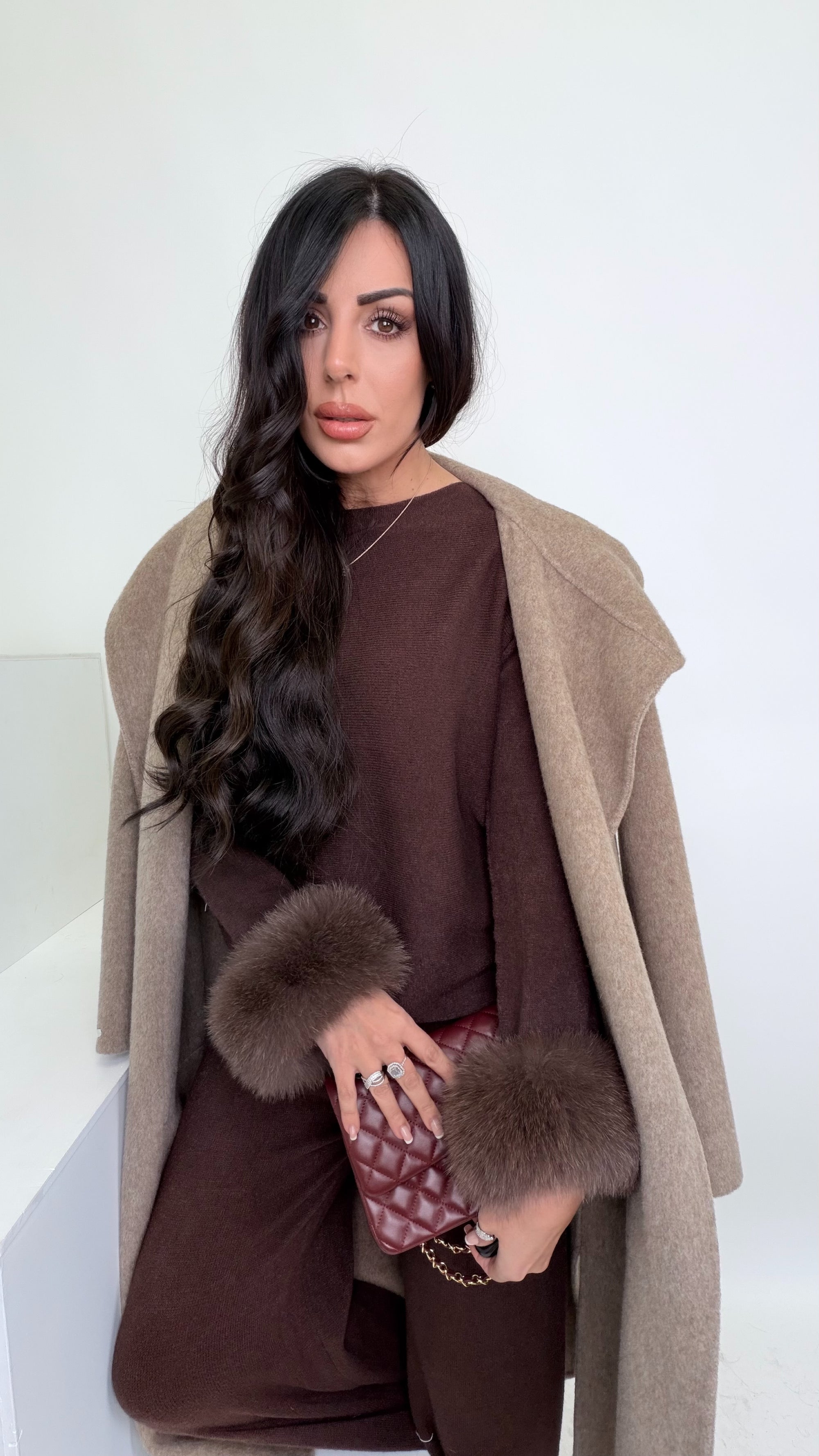 Coordinato in lana e volpe choco