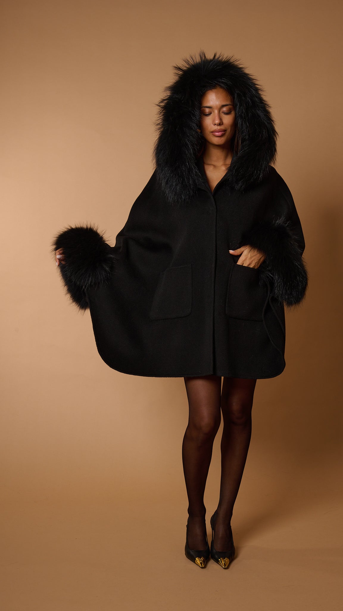 DIVA LUXURY CAPE black