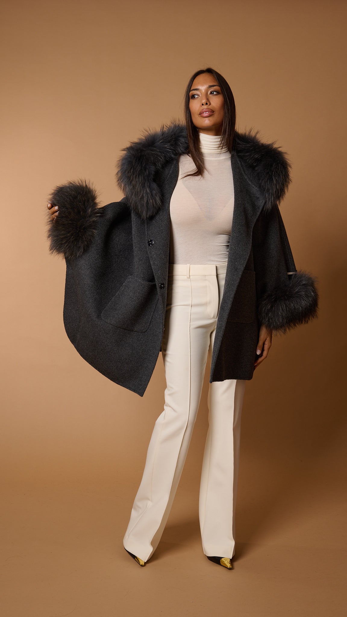 DIVA LUXURY CAPE grey