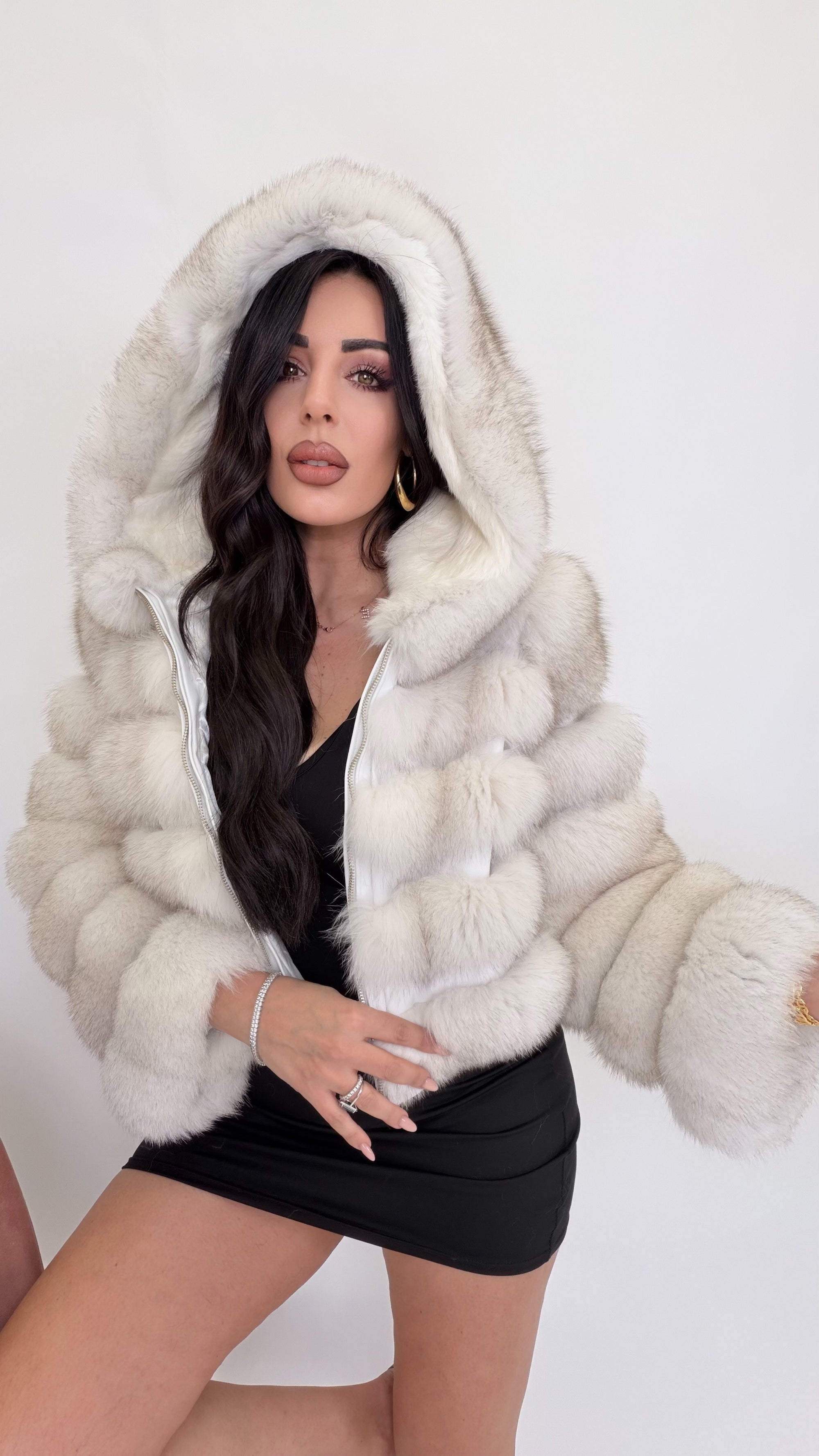 Volpe cappuccio white