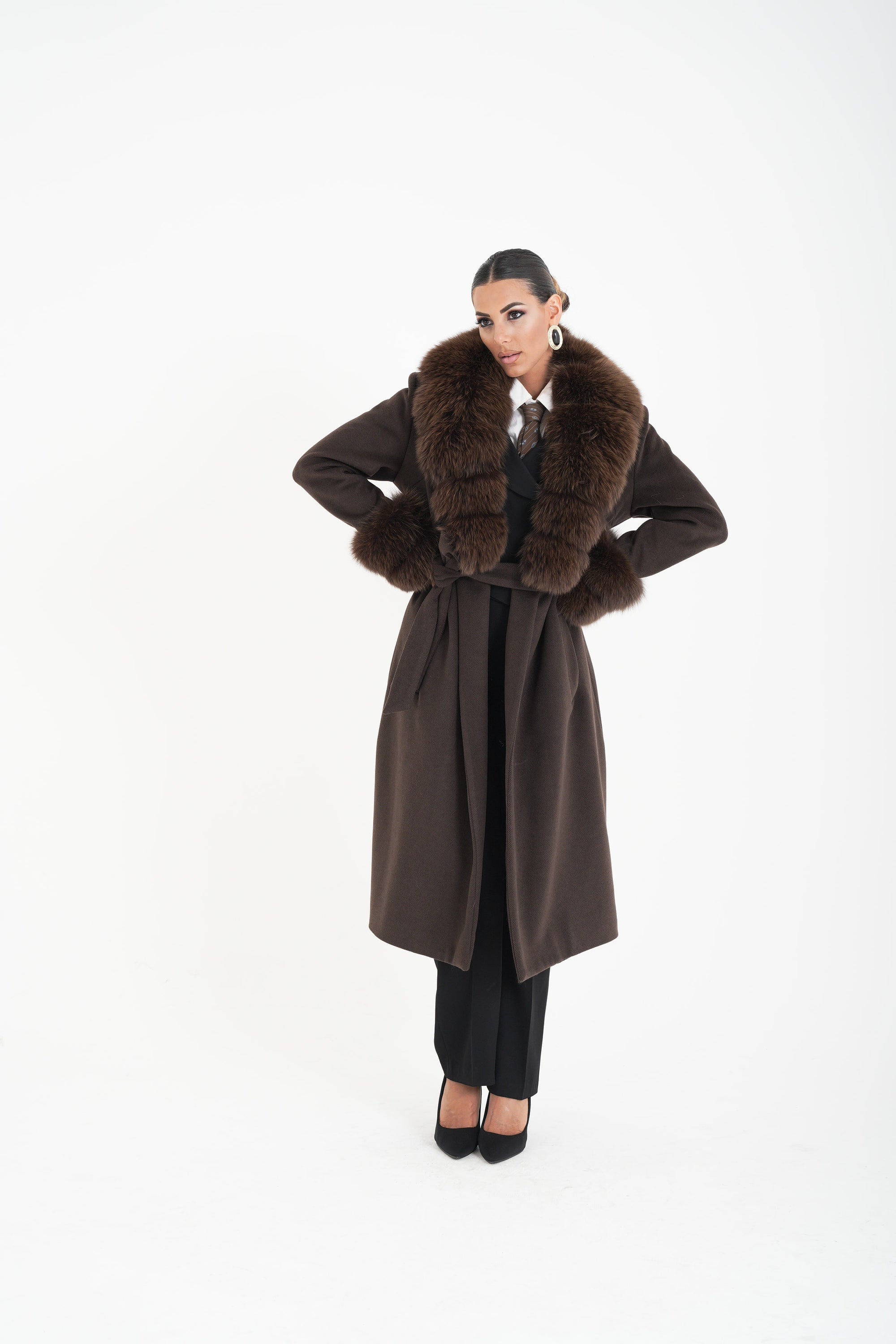 Cappotti bordato in volpe choco