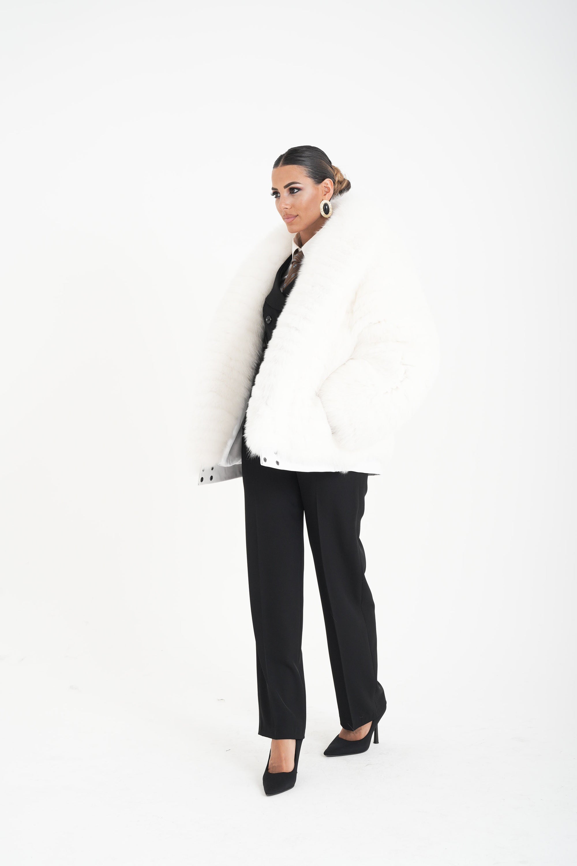 Volpe trinity White