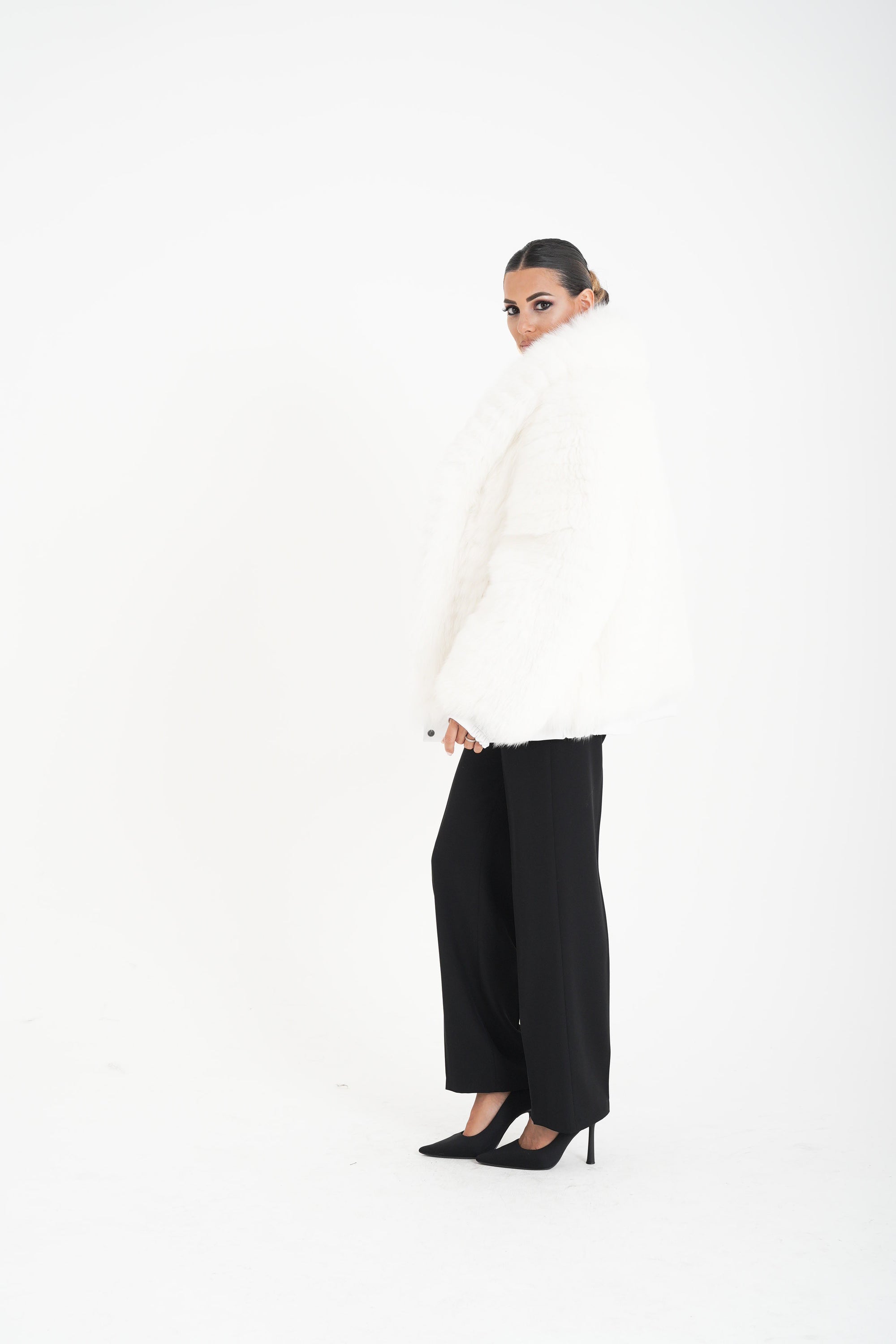 Volpe trinity White